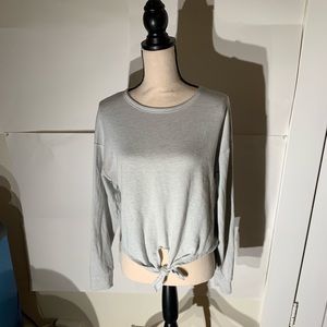 Long sleeve cropped shirt